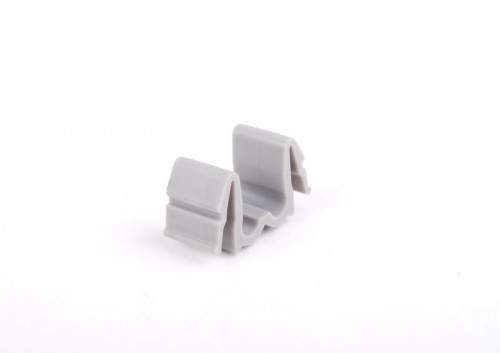Fuel line bracket