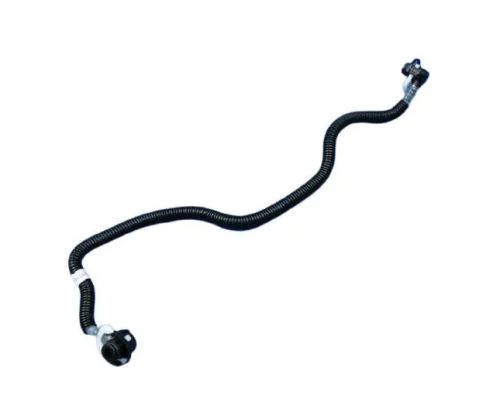 Diesel engine fuel filter pipe to feed pump